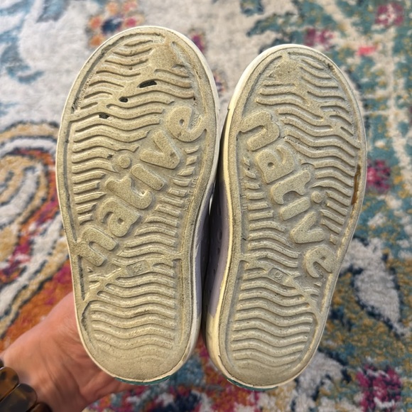 Native shoes - Picture 3 of 3